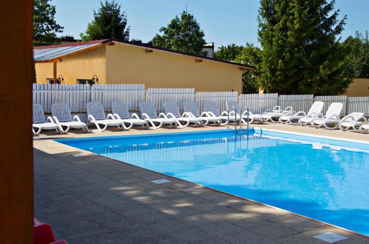 Apartament Kapitanski Z Widokiem Na Morze 4 Pietro - By Perlowa Przystan Rent Sianozety Exterior foto